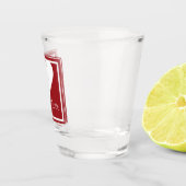 パーソナライズされたシンプルモダンラブバード赤いハート ショットグラス (右)