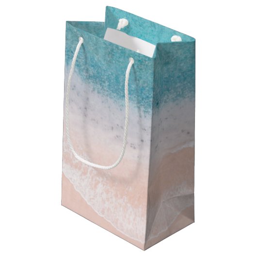 パーソナライズされたシーサイドビーチブルーシーサンドテンプレート スモールペーパーバッグ (裏面アングル)