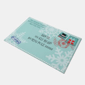 パーソナライズされたスノーフレークサンタレタークリスマス ドアマット (アングル)