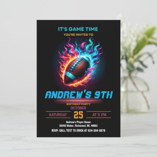 パーソナライズされたスポーツサッカー誕生日 招待状 (スタンド正面)