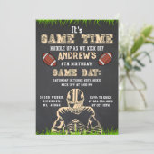 パーソナライズされたスポーツサッカー誕生日 招待状 (スタンド正面)