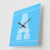 パーソナライズされたタイポグラフィ名時計 スクエア壁時計 (傾斜)