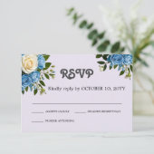 パーソナライズされたダスティーブルーとアイボリーの花 出欠カード (スタンド正面)