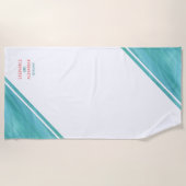 パーソナライズされたティール(緑がかった色)サンゴ結婚類 ビーチタオル (正面)