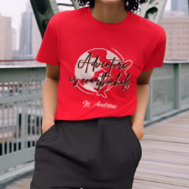 パーソナライズされたトレンディーアドベンチャーをテーマにしたティー Tシャツ