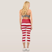 パーソナライズされたトレンディーレッド白ストライプキャンディーケイン カプリレギンス (裏面)