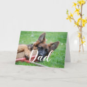 パーソナライズされたドッグダッド面白い写真 ハッピー ファーザーズ デー カード (黄色い花)