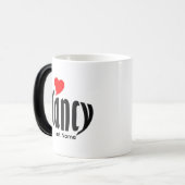 "パーソナライズされたナンシー"白黒，赤いハート モーフィングマグカップ (正面左)