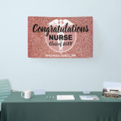 パーソナライズされたナース卒業バラ金ゴールドグリッター 横断幕 (トレードショー)