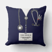 パーソナライズされたナース卒業贈与装飾用クッション クッション (正面)