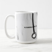 パーソナライズされたナース コーヒーマグカップ (左)