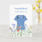 パーソナライズされたナースRN LPN NP青スクラブ カード (黄色い花)