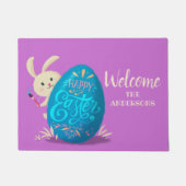 パーソナライズされたハッピーイースターバ絵を描ニーの卵 ドアマット (正面)