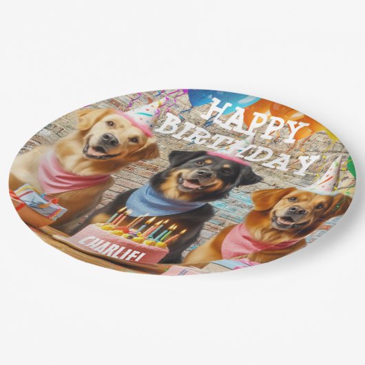 パーソナライズされたハッピーバースデードッグ紙食器 ペーパープレート (アングル)