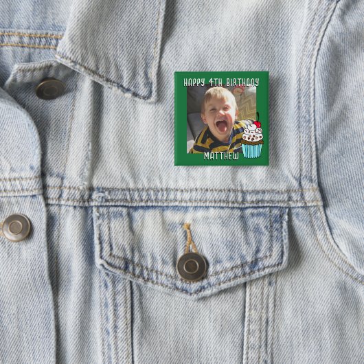 パーソナライズされたハッピーバースデー名と年齢 缶バッジ (インサイチュ)