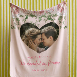 パーソナライズされたハートフォトピンクローズ婚約 フリースブランケット