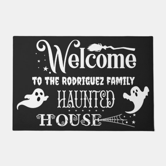 パーソナライズされたハ幽霊のよく出るウス ドアマット (正面)