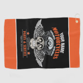 パーソナライズされたバイクもしくは自転車に乗る人飛んでいるスカルショップ ゴルフタオル (横)