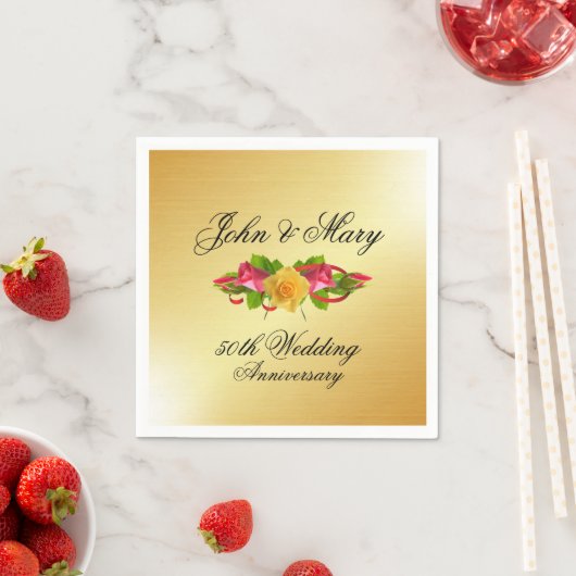 パーソナライズされたバラ・金ゴールド50周年結婚記念 スタンダードカクテルナプキン (インサイチュ)