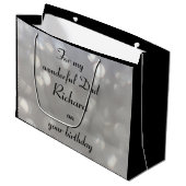 パーソナライズされたパパ誕生日 ラージペーパーバッグ (正面アングル)