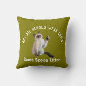 パーソナライズされたヒーローキャットパパ父の日の贈り物おもしろい クッション (裏面)