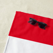 パーソナライズされたビーチタオル – ホットレッド航海の ビーチタオル (インサイチュ)