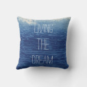 パーソナライズされたビーチリビングザドリーム アウトドアクッション (裏面)