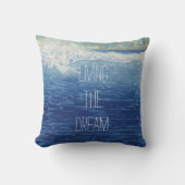 パーソナライズされたビーチリビングザドリーム アウトドアクッション (正面)