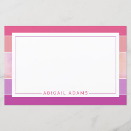 パーソナライズされたピンク紫ストライプの文房具紙