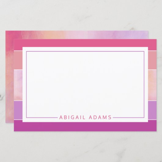 パーソナライズされたピンク紫ストライプの文房具紙 (正面/裏面)