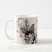 パーソナライズされたフェミニンな蝶のギフト コーヒーマグカップ (左)
