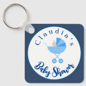 パーソナライズされたブルーキャリッジベビーシャワー キーホルダー (正面)
