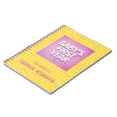 パーソナライズされたベビー初年度 ノートブック (左側)