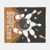 パーソナライズされたボウリングをする人、 クリケットの投手ストライクボーリングレーンのボールピン フリースブランケット (正面(横))