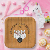 パーソナライズされたボーリングをテーマにした誕生日の年齢と名前 ペーパープレート (パーティー)