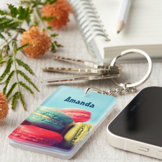 パーソナライズされたマカロンCookieキーチェーン（淡い青） キーホルダー (正面右)