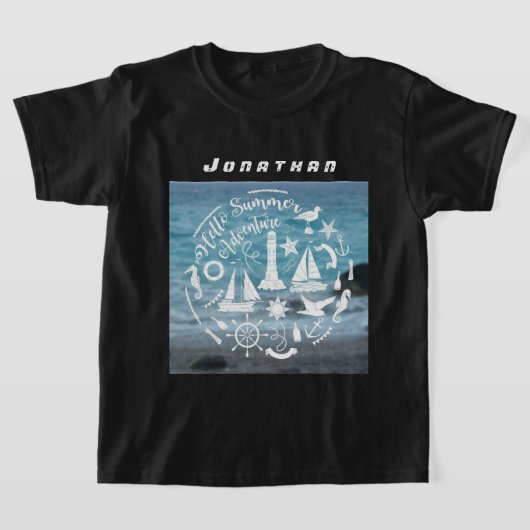 パーソナライズされたマリンテーマハローサマーアドベンチャー Tシャツ (レイダウン)