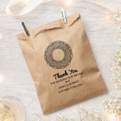 パーソナライズされたマンダラ結婚アート フェイバーバッグ (クリップ留めされた状態)