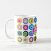 パーソナライズされたミッドセンチュリー カラフル サークル パターン コーヒーマグカップ (左)