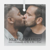 パーソナライズされたメリーと結婚したクリスマス ガラスオーナメント (正面)