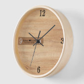 パーソナライズされたモダン結婚夫婦の名前 壁時計 (傾斜)