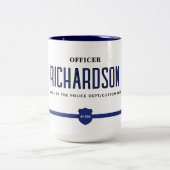 パーソナライズされたモダン青い線の警察官 ツートーンマグカップ (中央)