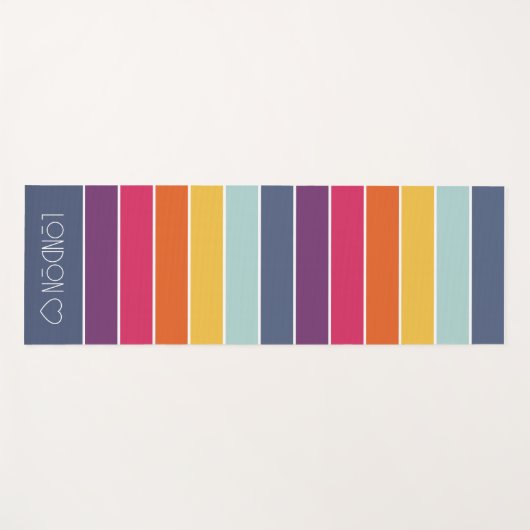 パーソナライズされたモノグラムのカラフルストライプの ヨガマット (正面(横))