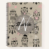 パーソナライズされたモノグラム名ユニークモダン子 ノートブック (正面)