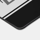 パーソナライズされたラクロスプレイヤー名の追加チーム番号 デスクマット (コーナー)