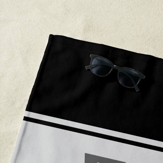 パーソナライズされたラクロスプレイヤー名の追加チーム番号 ビーチタオル (インサイチュ)