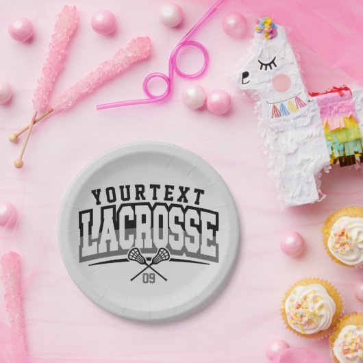 パーソナライズされたラクロスプレイヤー名の追加チーム番号 ペーパープレート (パーティー)