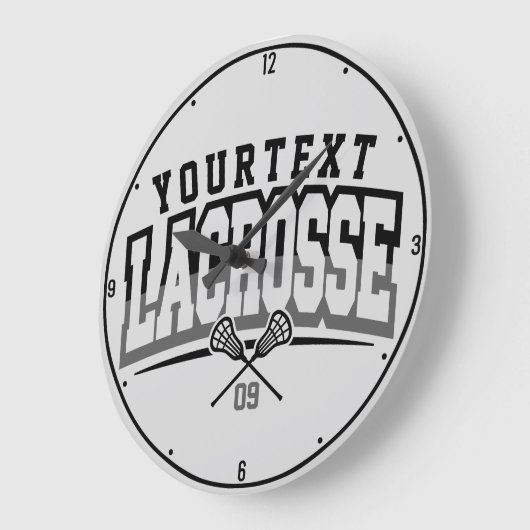 パーソナライズされたラクロスプレイヤー名の追加チーム番号 ラージ壁時計 (傾斜)