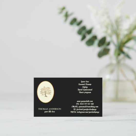 パーソナライズされたランドスケープと芝生気にの木のデザイン 名刺 (スタンド正面)