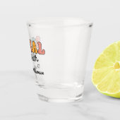 パーソナライズされたレトロ社会福祉士 ショットグラス (右)